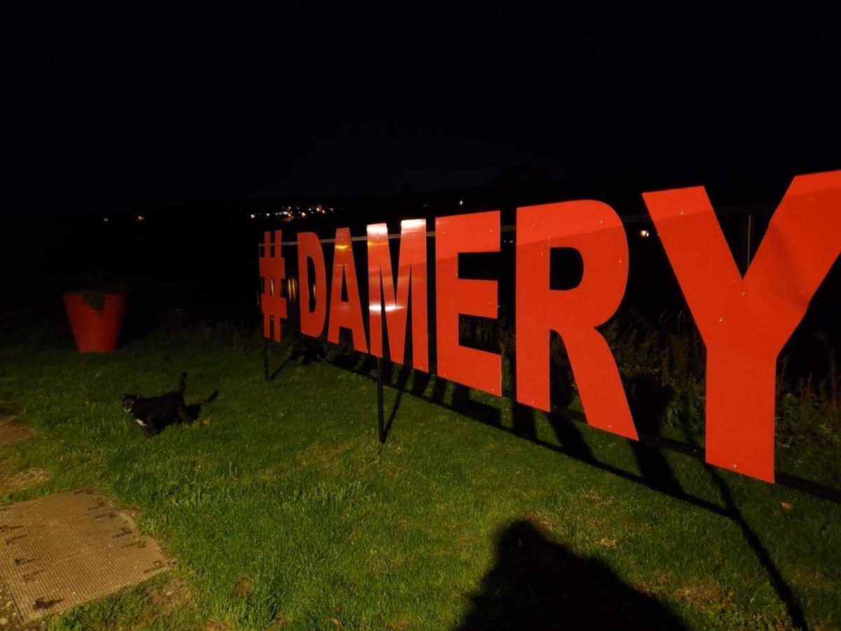 Gite Comme A La Maison Damery  Exterior foto